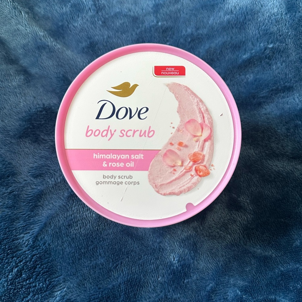 Dove Body Scrub with Himalayan Salt & Rose Oil